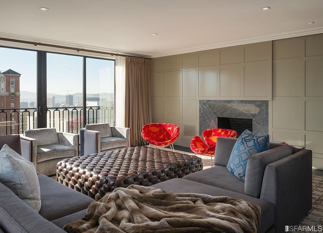 Featured image for Luxury Nob Hill Condo